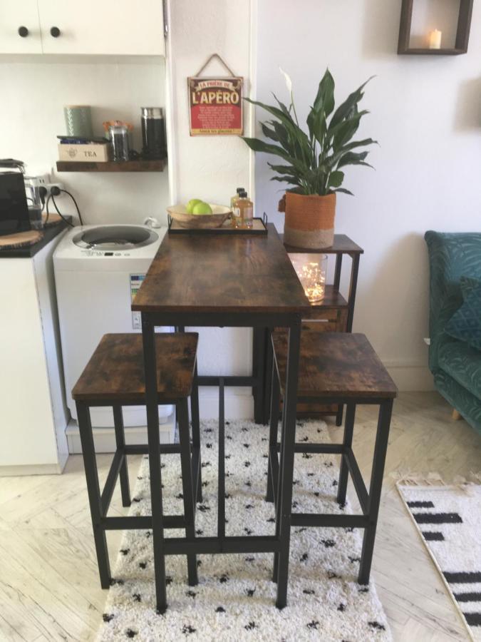 Maison Du Bonheur L Art De Vivre A La Francaise Logement Entier Avec Parking Sainte-Savine ภายนอก รูปภาพ