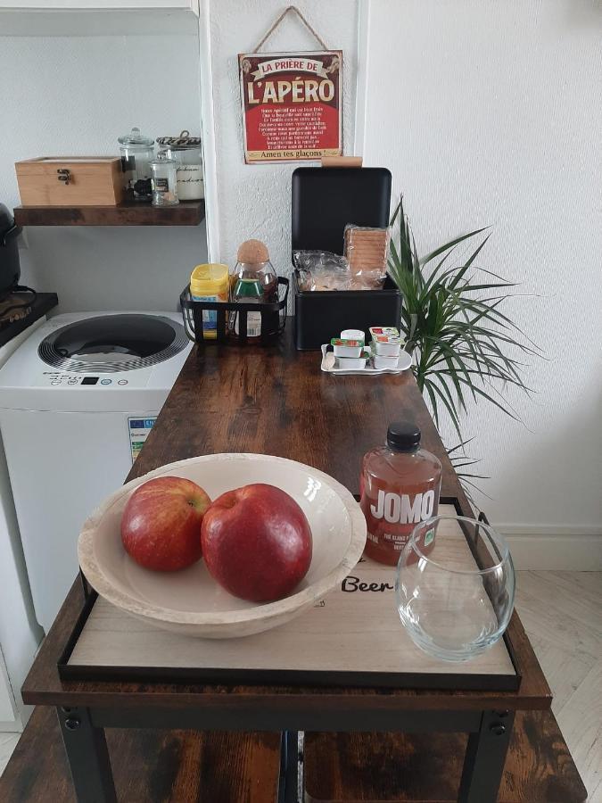 Maison Du Bonheur L Art De Vivre A La Francaise Logement Entier Avec Parking Sainte-Savine ภายนอก รูปภาพ